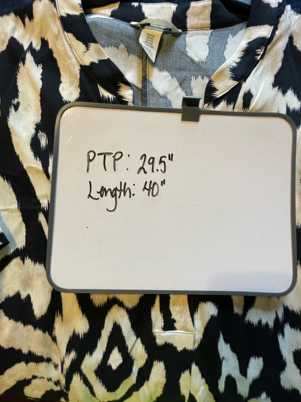 Abstract Print V-Neck Women's Dress - Picture 6 of 6